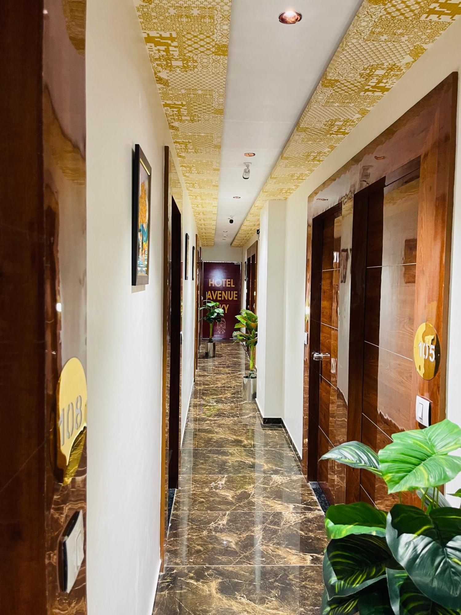 Hotel Avenue Sky Ahmedabad Luaran gambar